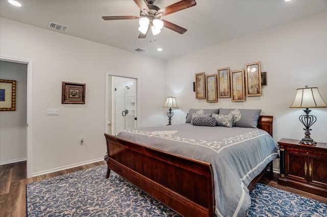 213 Coachsmith ST, Georgetown, TX 78633