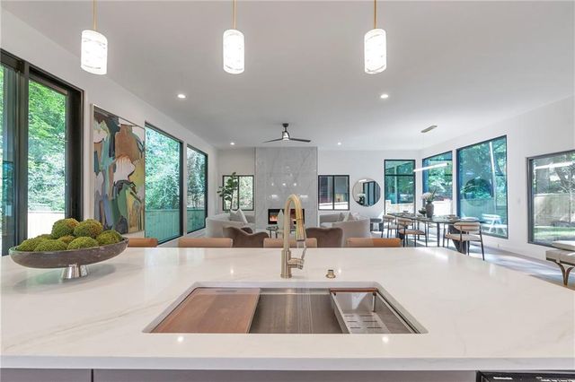 3626 N Stratford Road NE, Atlanta, GA 30342