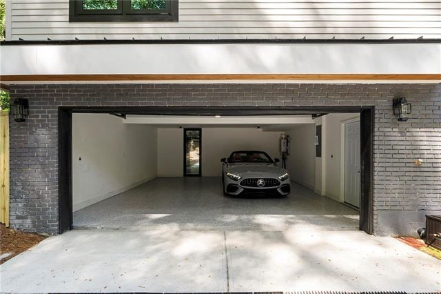 3626 N Stratford Road NE, Atlanta, GA 30342