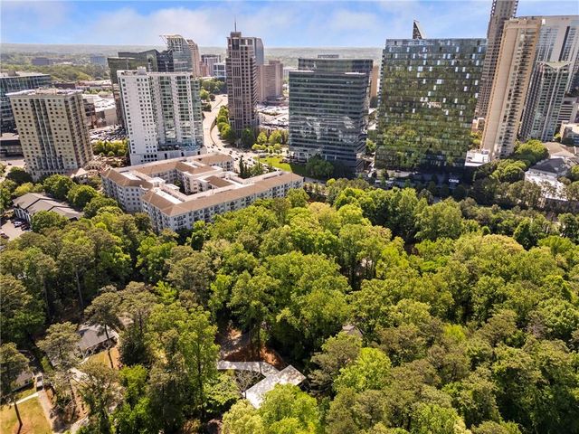 3626 N Stratford Road NE, Atlanta, GA 30342