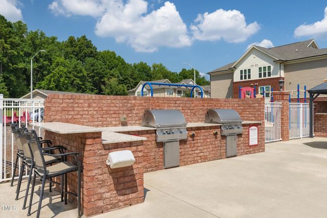 109 Tawny Slope Court 13, Raleigh, NC 27603