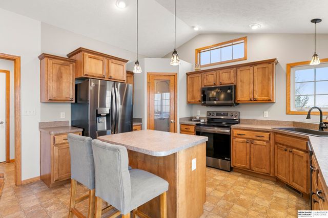 22920 Kalvin Court, Eagle, NE 68347