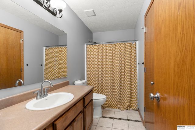 22920 Kalvin Court, Eagle, NE 68347