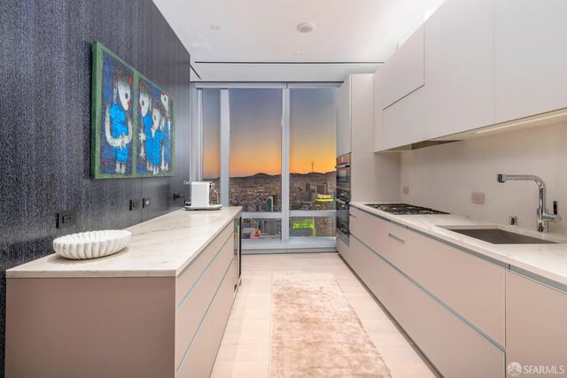 181 Fremont Street 65D, San Francisco, CA 94105