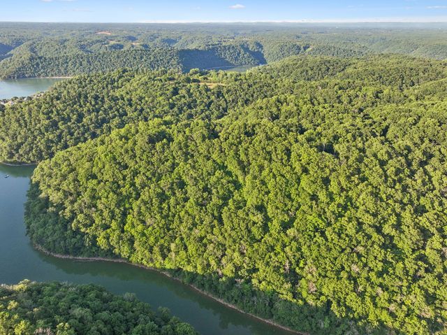 8 Rocky Top, Sparta, TN 38583