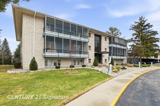 5921 W Michigan Avenue B-1, Saginaw, MI 48638