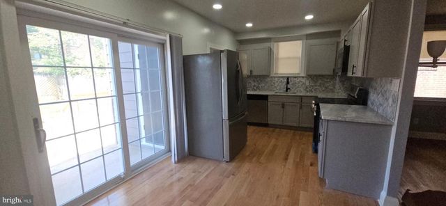 310 W THIRTY SEVENTH ST, Wilmington, DE 19802
