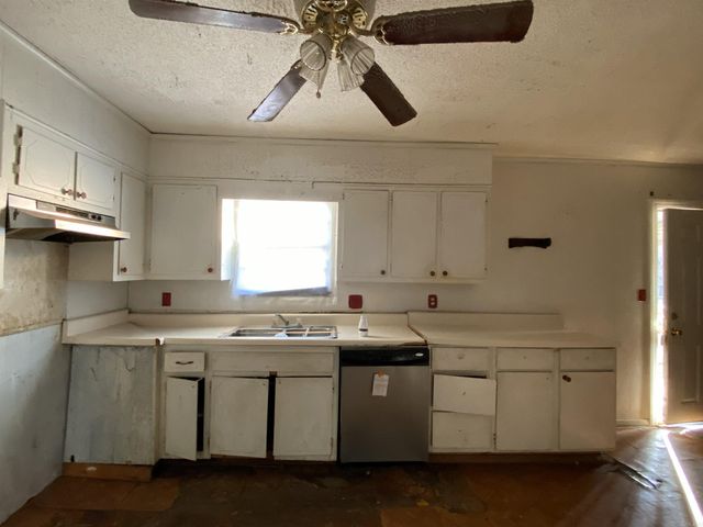 101 N 10th Avenue, Paragould, AR 72450