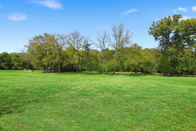 112 The Hunt Farm Road, Danville, KY 40422