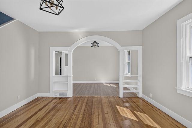 71 Great Neck Rd, Wareham, MA 02571