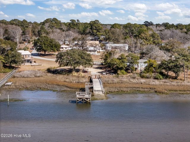 1339 Riverview Drive SW, Shallotte, NC 28470