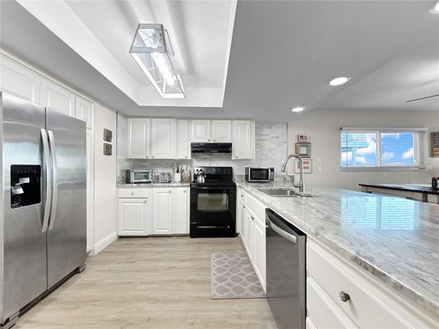 2505 BAY BOULEVARD 1, Indian Rocks Beach, FL 33785