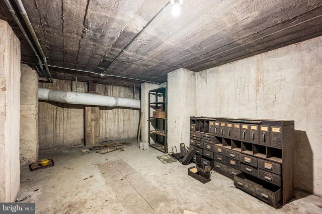 205 E HIGH ST, Pottstown, PA 19464