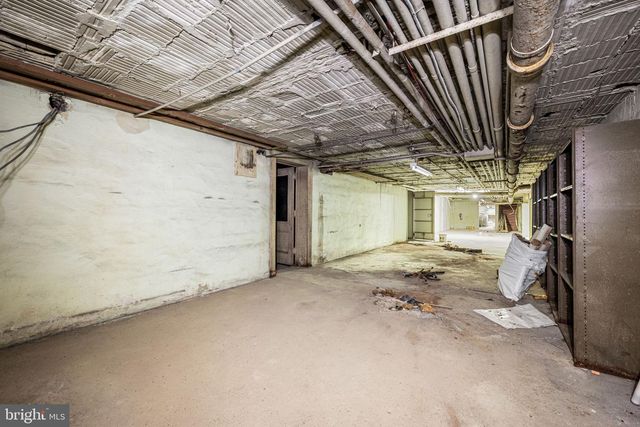 205 E HIGH ST, Pottstown, PA 19464