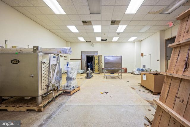 205 E HIGH ST, Pottstown, PA 19464