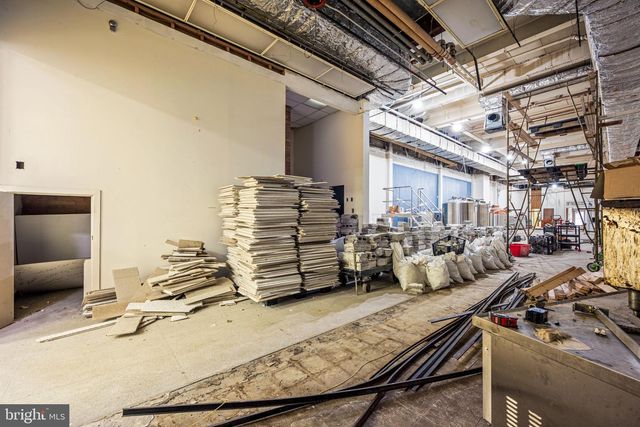 205 E HIGH ST, Pottstown, PA 19464