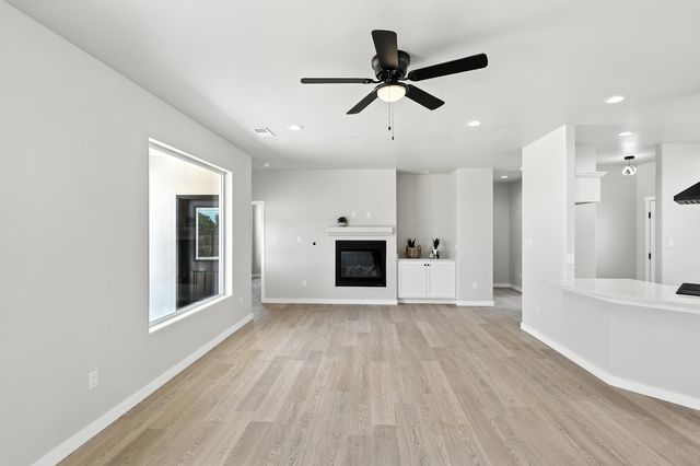 1611 January Drive, Rio Communities, NM 87002