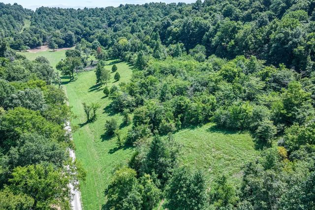 2952 Springplace Rd, Belfast, TN 37019