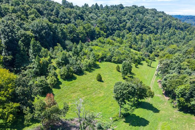 2952 Springplace Rd, Belfast, TN 37019