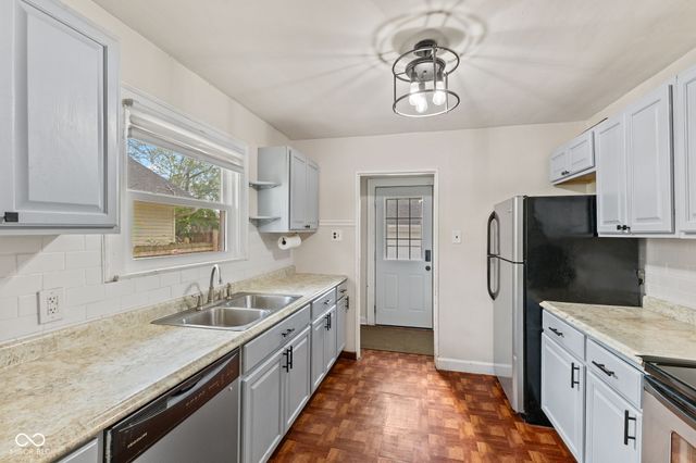 1460 N Bosart Avenue, Indianapolis, IN 46201