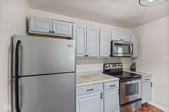 1460 N Bosart Avenue, Indianapolis, IN 46201