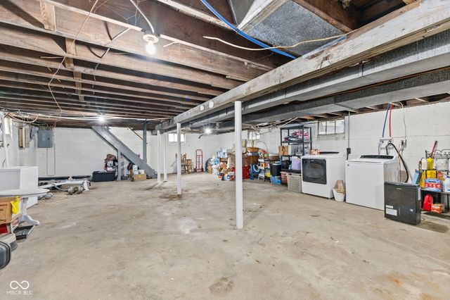 1460 N Bosart Avenue, Indianapolis, IN 46201