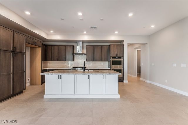 9132 Las Manaitas Avenue 302, Las Vegas, NV 89144