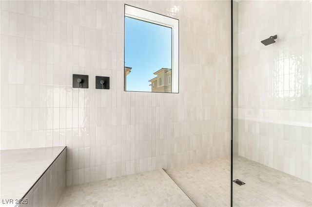 9132 Las Manaitas Avenue 302, Las Vegas, NV 89144