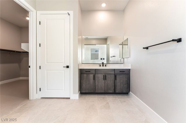 9132 Las Manaitas Avenue 302, Las Vegas, NV 89144