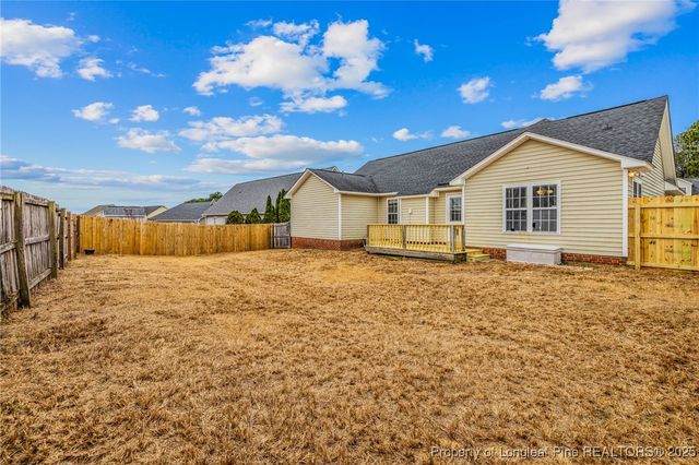 817 Bramblegate Road, Hope Mills, NC 28348