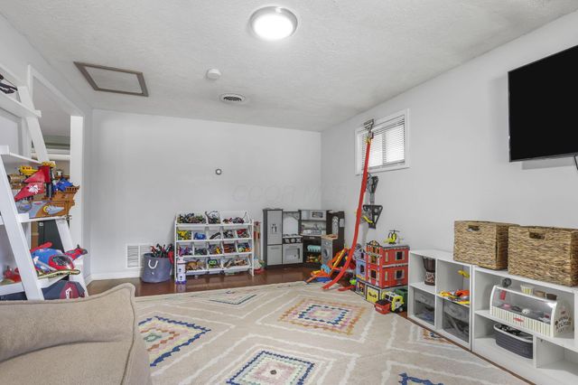 1684 Haft Drive, Reynoldsburg, OH 43068
