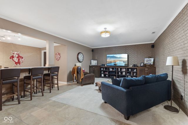 4547 Hammerstone Court, Indianapolis, IN 46239
