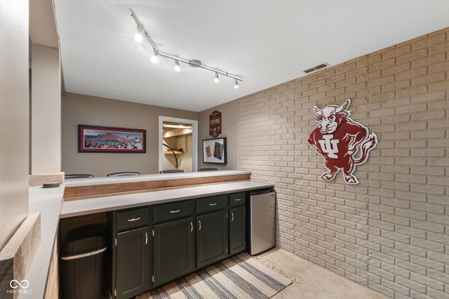 4547 Hammerstone Court, Indianapolis, IN 46239