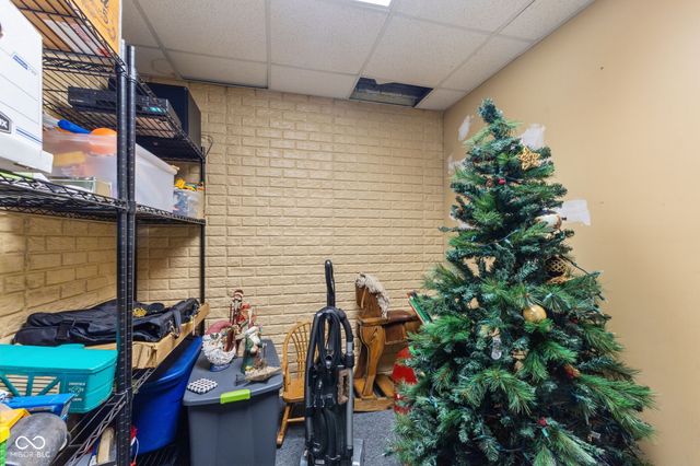 4547 Hammerstone Court, Indianapolis, IN 46239