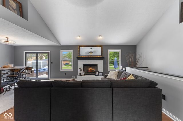 4547 Hammerstone Court, Indianapolis, IN 46239