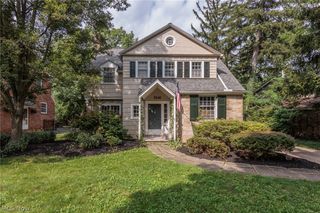 2548 Charney Road, University Heights, OH 44118