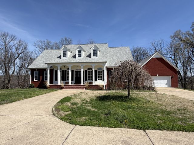 2852 New Highway 7, Santa Fe, TN 38482