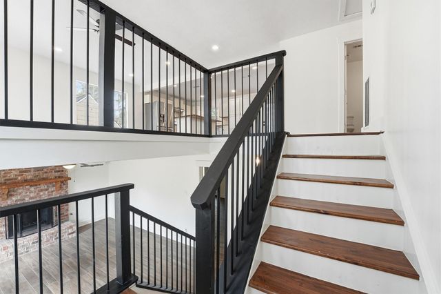 3211 Park Garden Drive, Houston, TX 77339