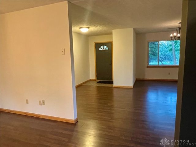 75 Viking Drive, Eaton, OH 45320