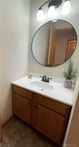 75 Viking Drive, Eaton, OH 45320