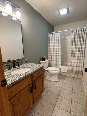 75 Viking Drive, Eaton, OH 45320
