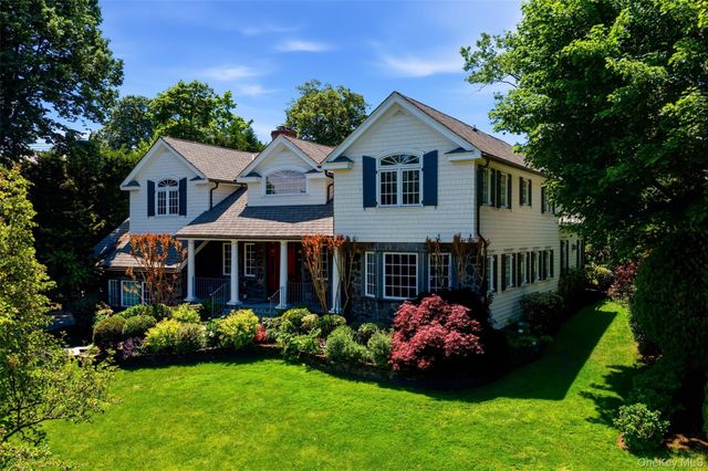 2 Shore Drive, Manhasset, NY 11030
