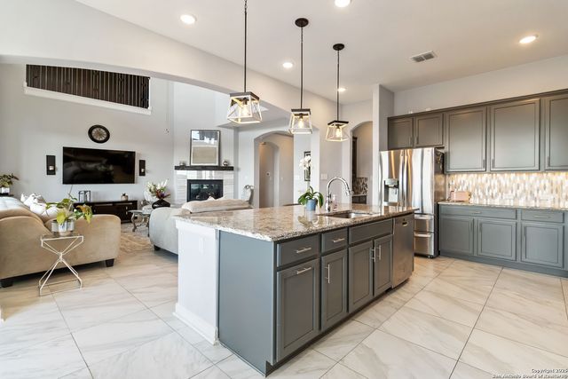 3810 Nublado, San Antonio, TX 78261