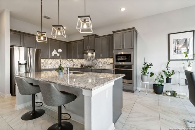 3810 Nublado, San Antonio, TX 78261