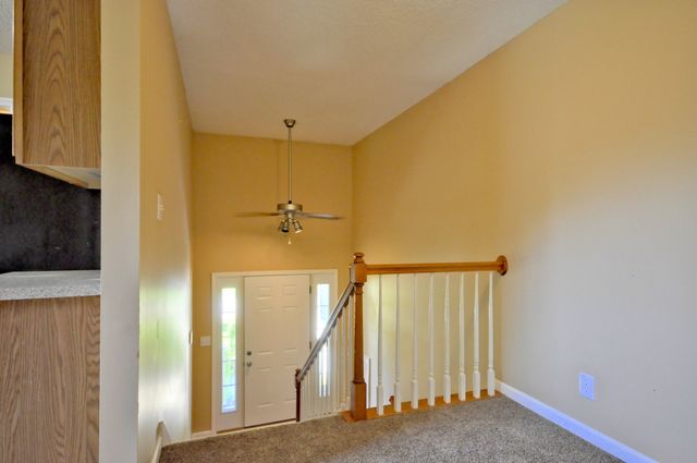 3517 BARKERS MILL RD, Clarksville, TN 37042