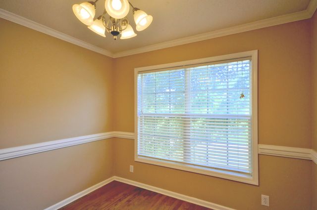 3517 BARKERS MILL RD, Clarksville, TN 37042