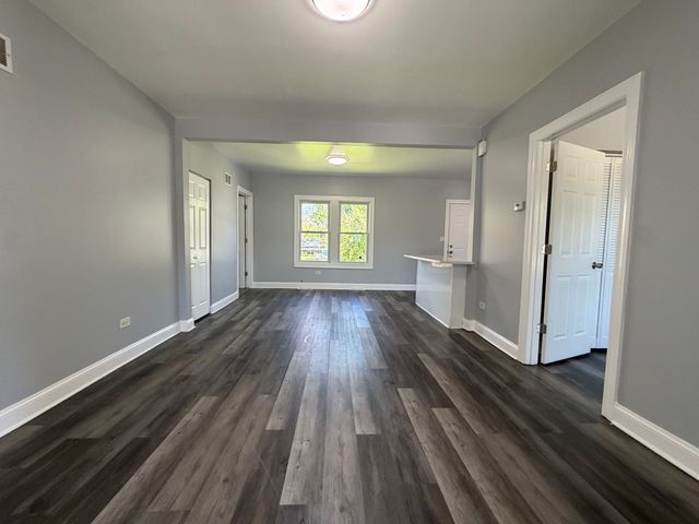 104 Pulaski Road, Calumet City, IL 60409
