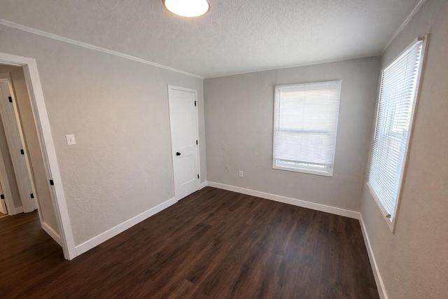 210 HIGHVIEW AVE, Columbia, MO 65203