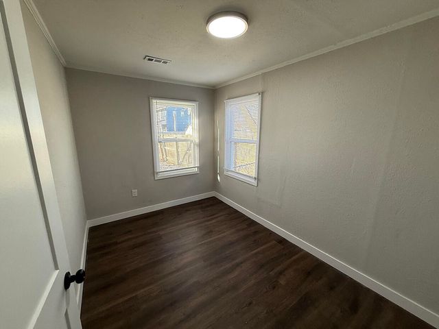 210 HIGHVIEW AVE, Columbia, MO 65203