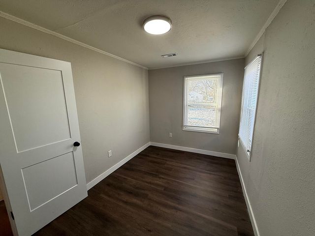 210 HIGHVIEW AVE, Columbia, MO 65203